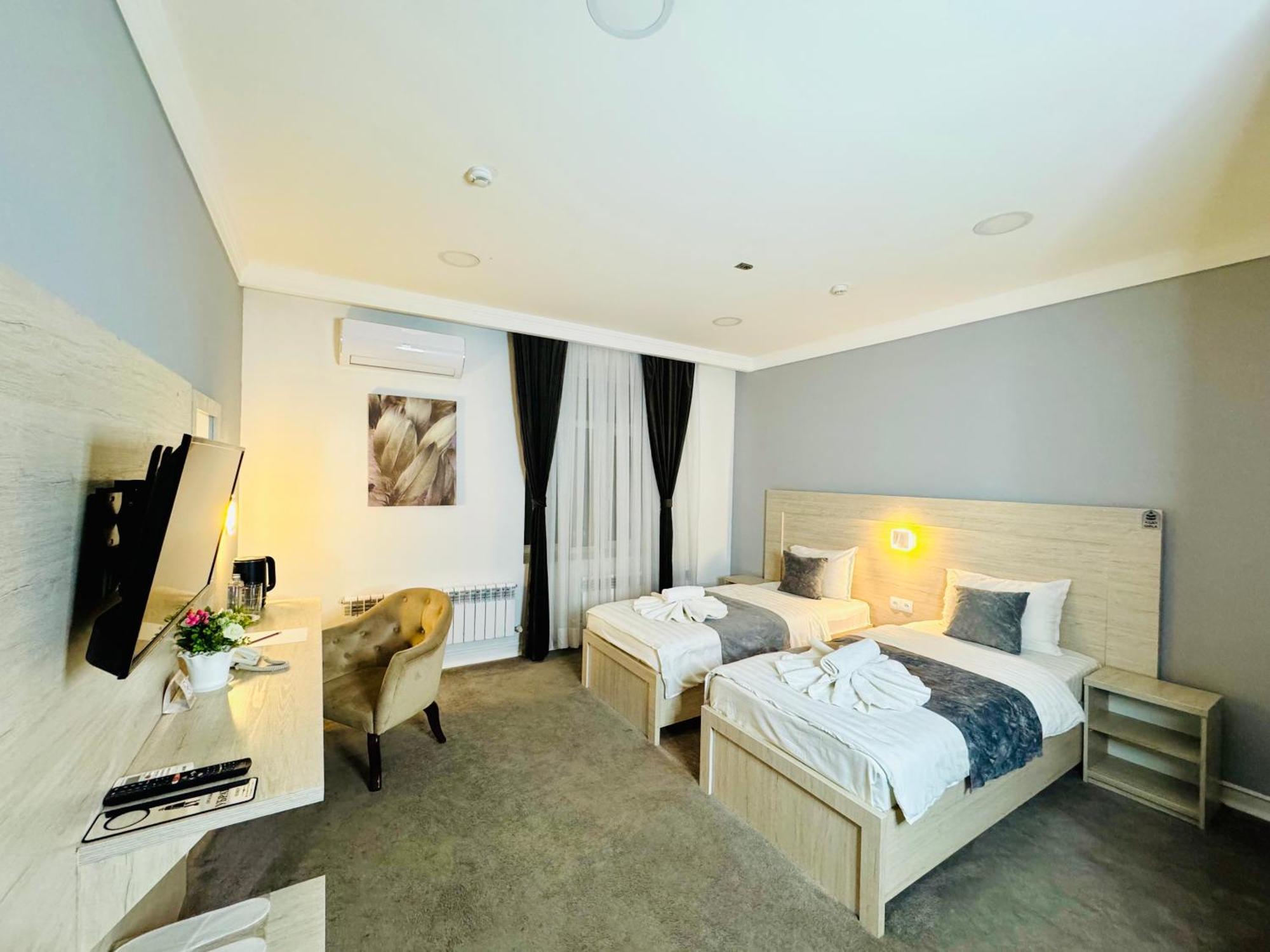 South Hotel Tachkent Extérieur photo